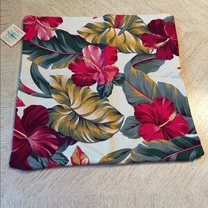 Maui Potpourri 18” Pillow Cover  NWT